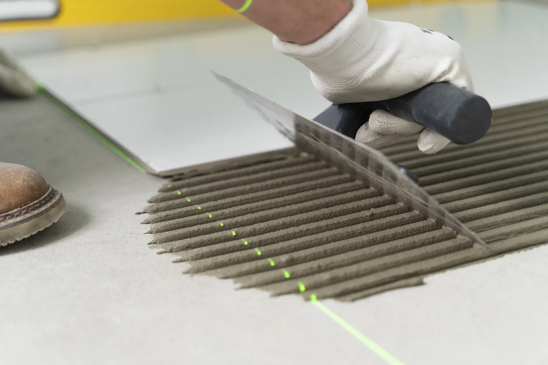 Rénovation complète d'un appartement avec pose de carrelage